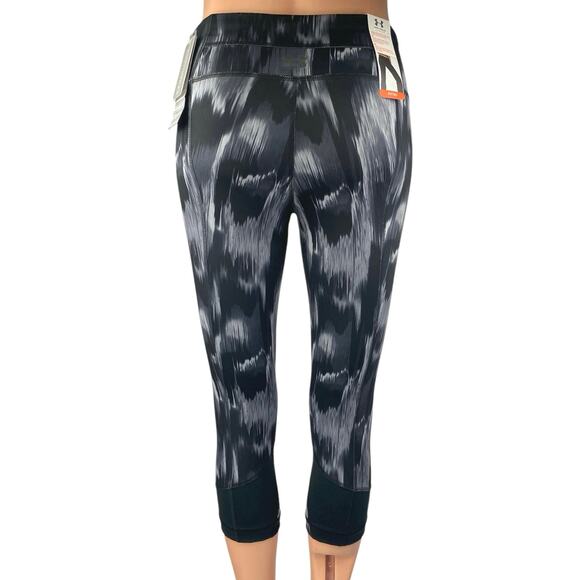 NEW Under Armour Black Tie Dye Mid Rise Activewear Crop Tight Leggings Pants S-M - Picture 3 of 4
